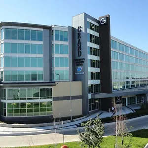 Otel The Grand Airport By Lakeview, Vinnipeg