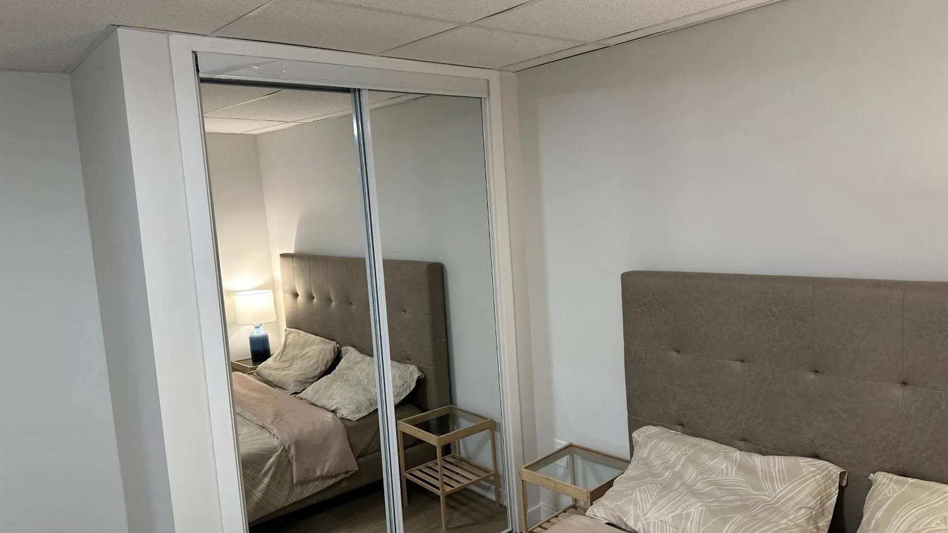 Guest Expertise Apartment Winnipeg Canada